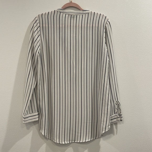 TIMING Black & White Striped Long Sleeve Blouse Size L. - Picture 7 of 7